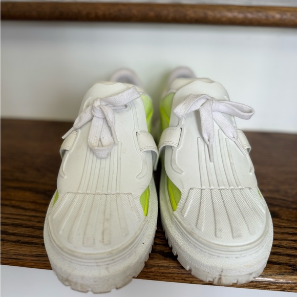 CHRISTIAN DIOR
Reflective Dior-ID Platform Sneakers 38.5 Yellow Fluo - Picture 4 of 7